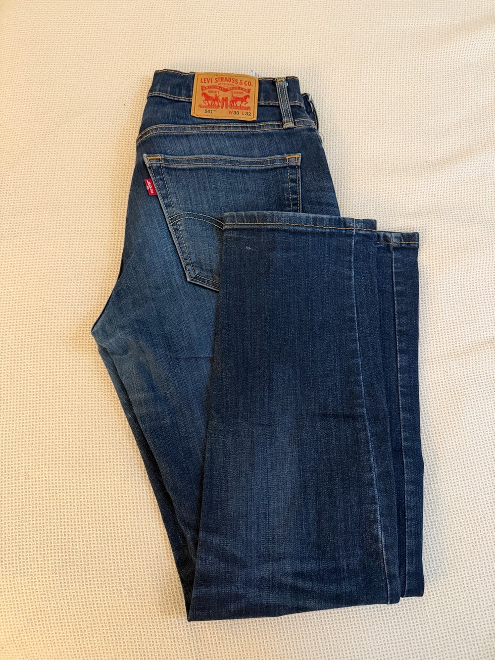 Levi's 541 Athletic Taper Jeans 30x32